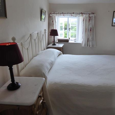 Lower Tresmorn Farmhouse Crackington Haven Εξωτερικό φωτογραφία